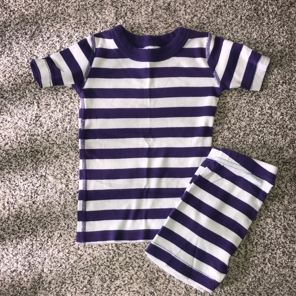 Hanna Andersson girls’ 3T/90cm purple striped PJs